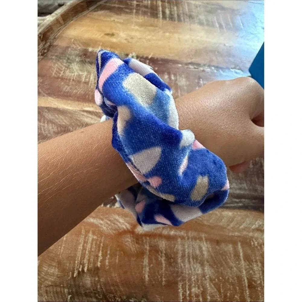 Lilly Pulitzer Blue Velvet Kids Scrunchie with Pink and Cream Spots